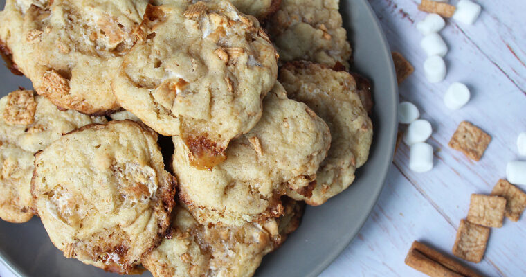 Cinnamon Toast Crunch Marshmallow Cookies