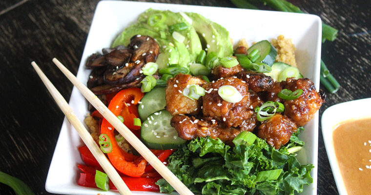 Crispy Baked Peanut Chicken Bowls