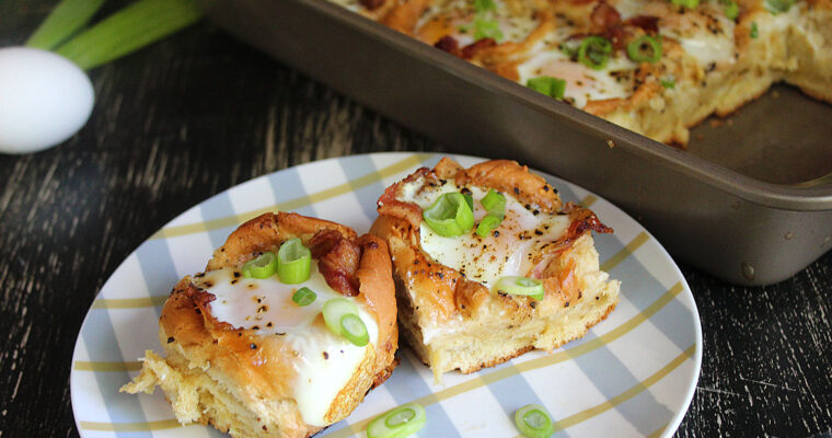 Hawaiian Roll Egg In a Hole